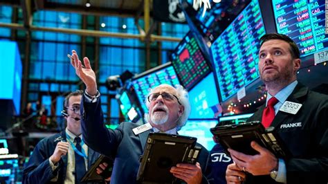 <strong>Stocks</strong>: <strong>US stock futures</strong> were somewhat higher Thursday ahead of another key inflation report that is expected to show consumer prices returned to a 40-year high by one measure. . Us stock futures cnn